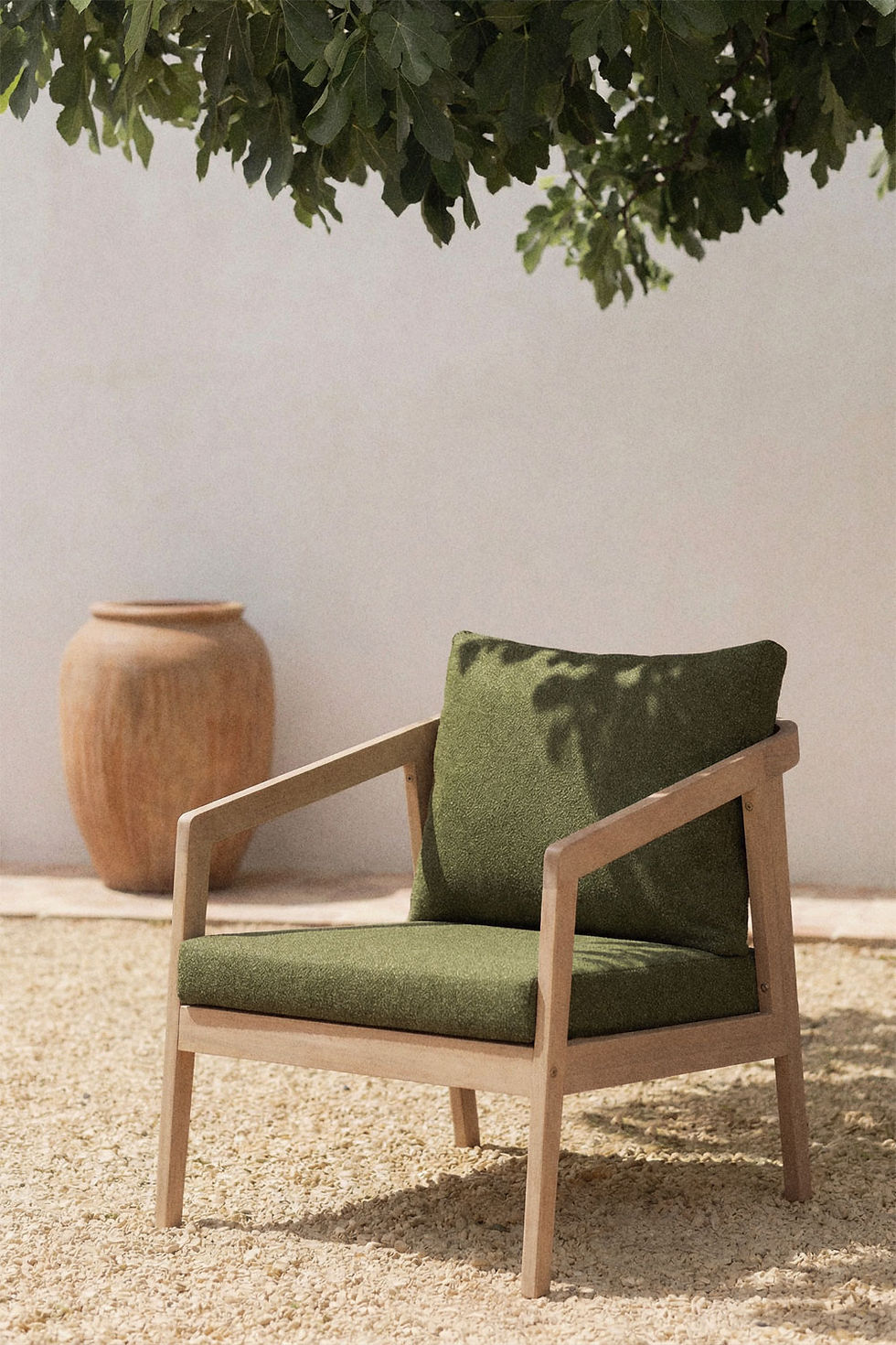 Fauteuil de jardin en bois et tissu vert