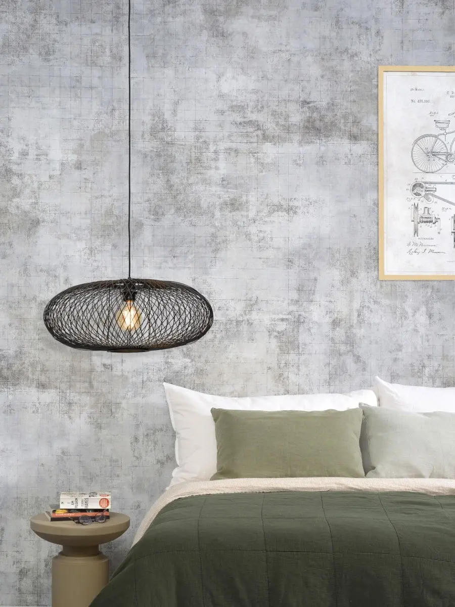 suspension en bambou noir tressé