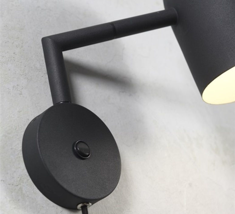 Miniature : applique murale en metal