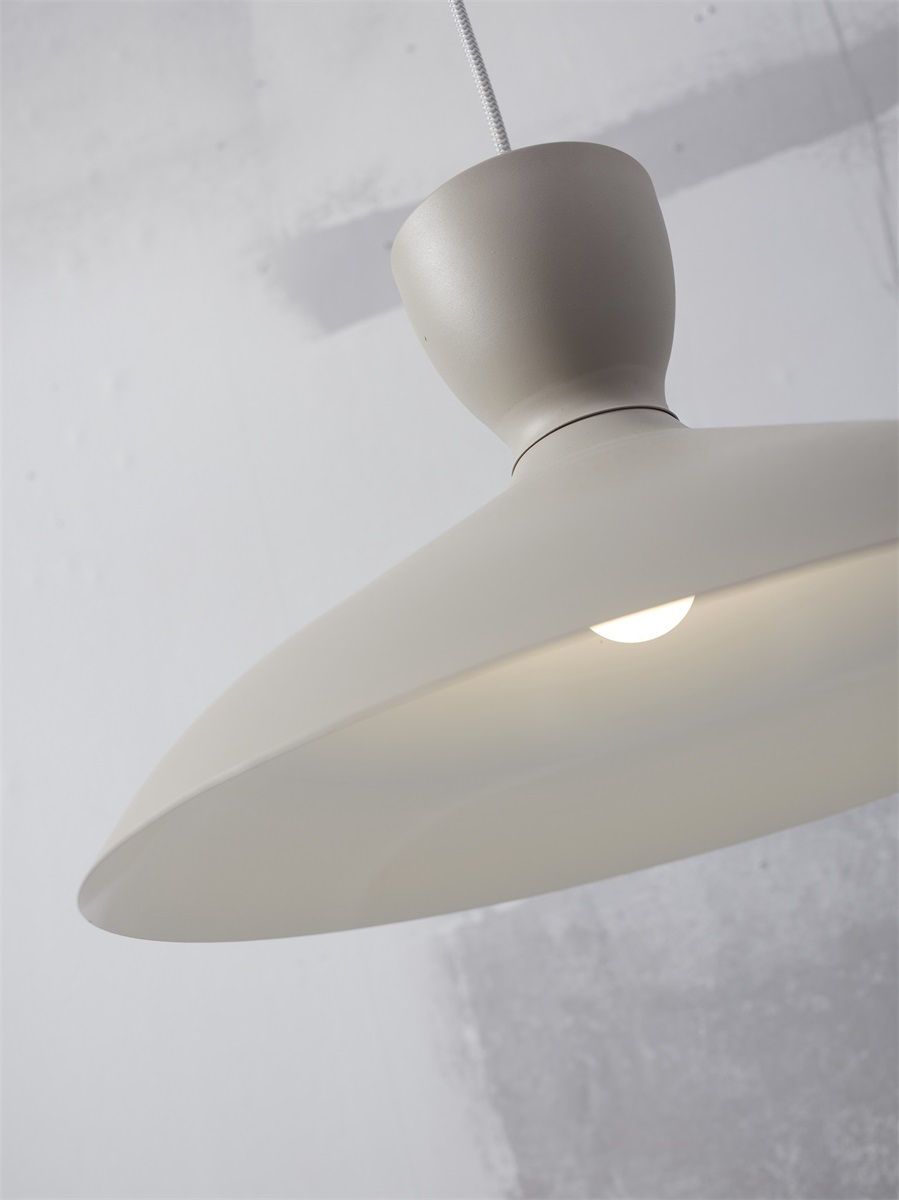 Miniature : Suspension en métal gris clair