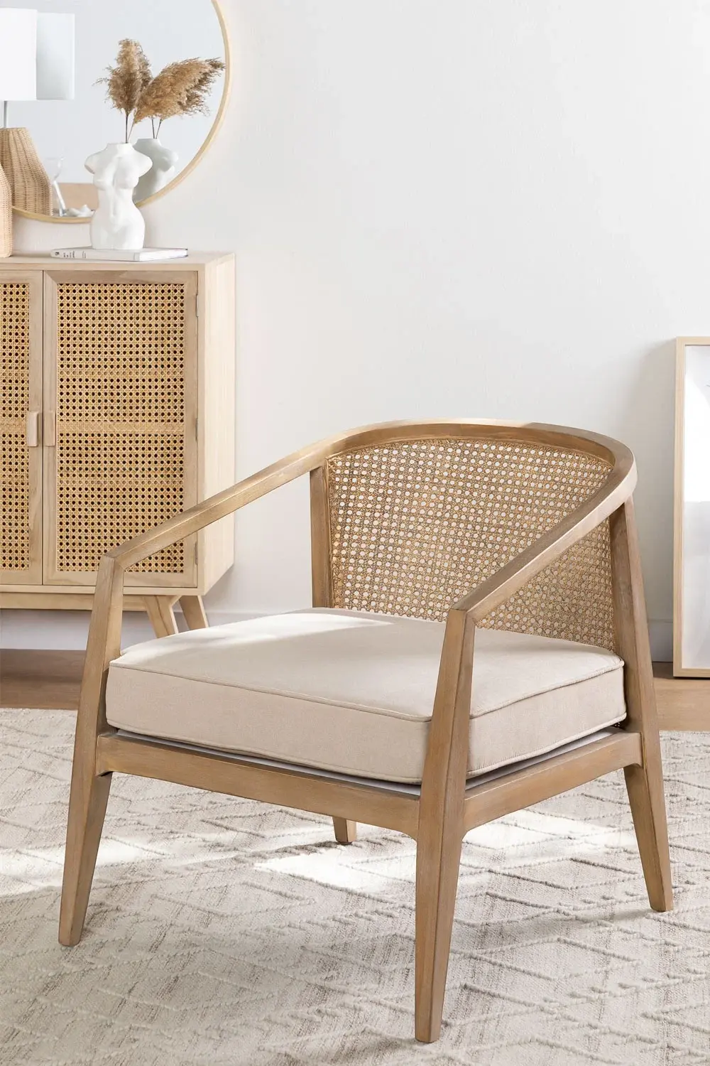 Fauteuil en bouleau avec dossier en cannage