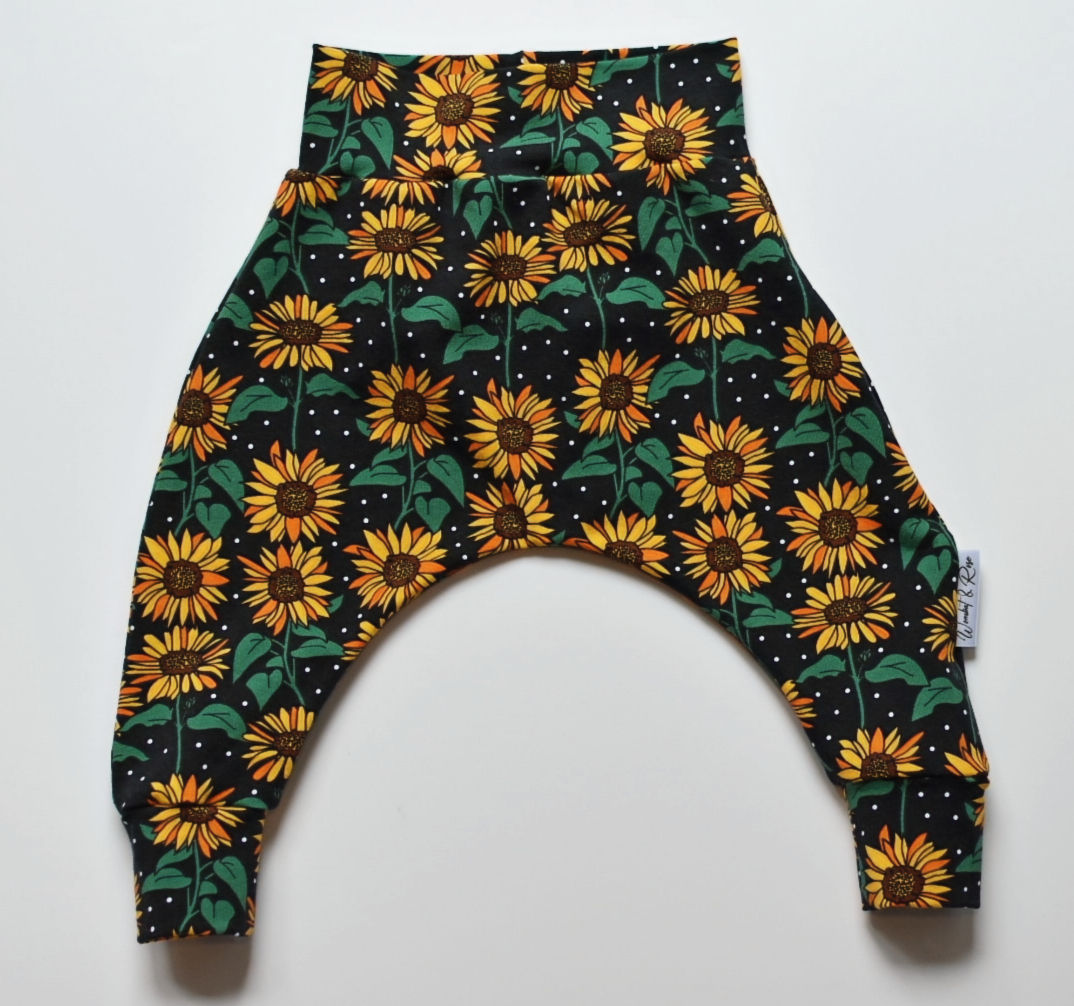 Harem Leggings - Sunflowers on Black