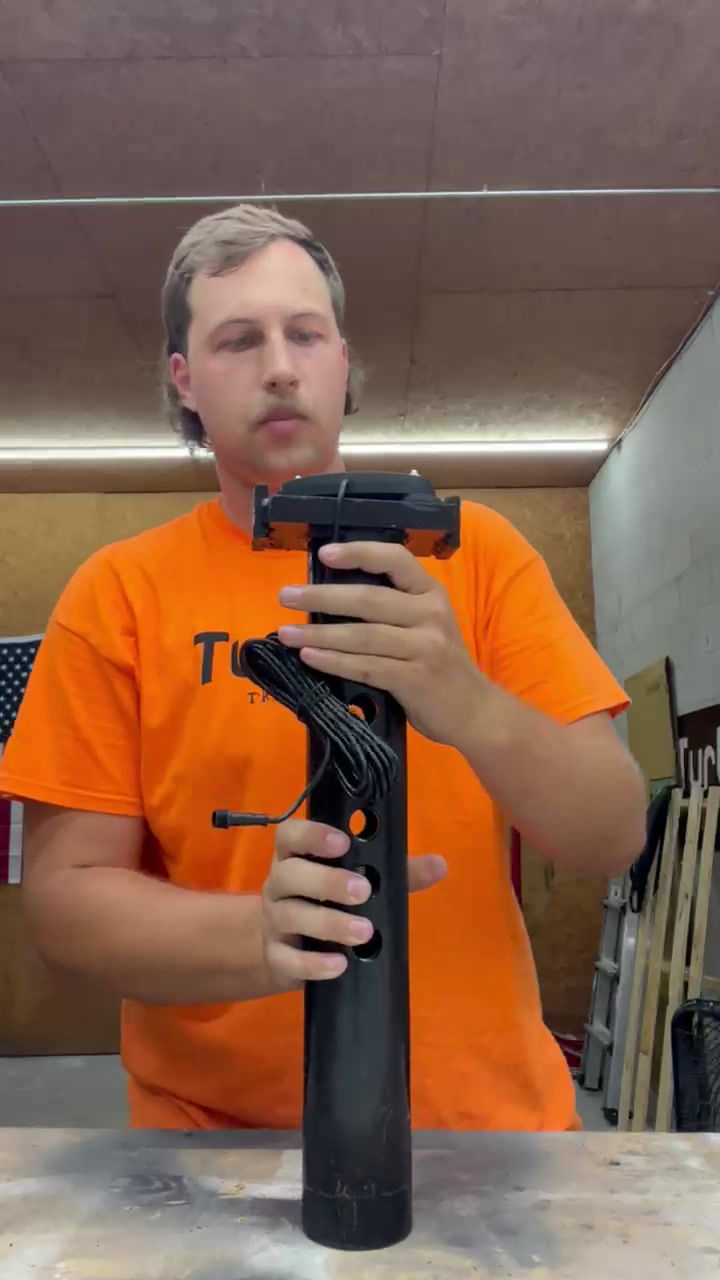 Thumbnail: Magnetic Rock Light Mounts