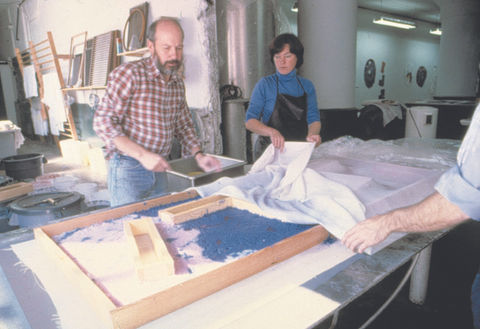 Richard Smith and Ann McLaughlin working on cast colored paper paintings 1981. Photo: © 1981 Richard Tullis