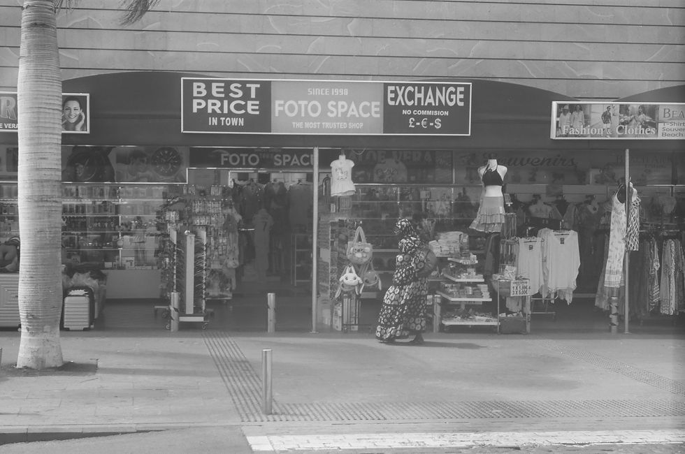 Knock-off shop