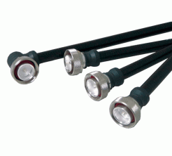 Outdoor Jumper Cable Assemblies fra Amphenol Antenna Solutions.