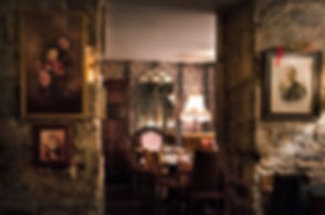 Lola Jeans speakeasy
