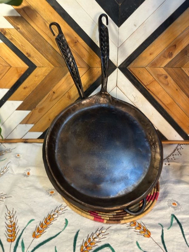 Thumbnail: 10.5" mated pair