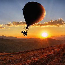 balloon-4847258_1920_edited.jpg