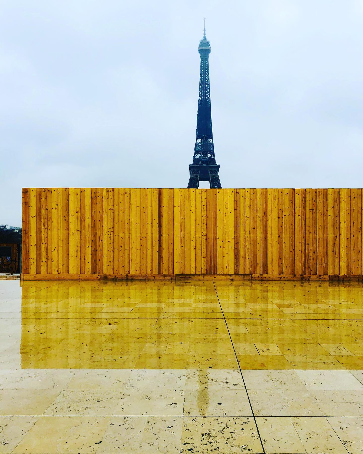 Eiffel et la palissade