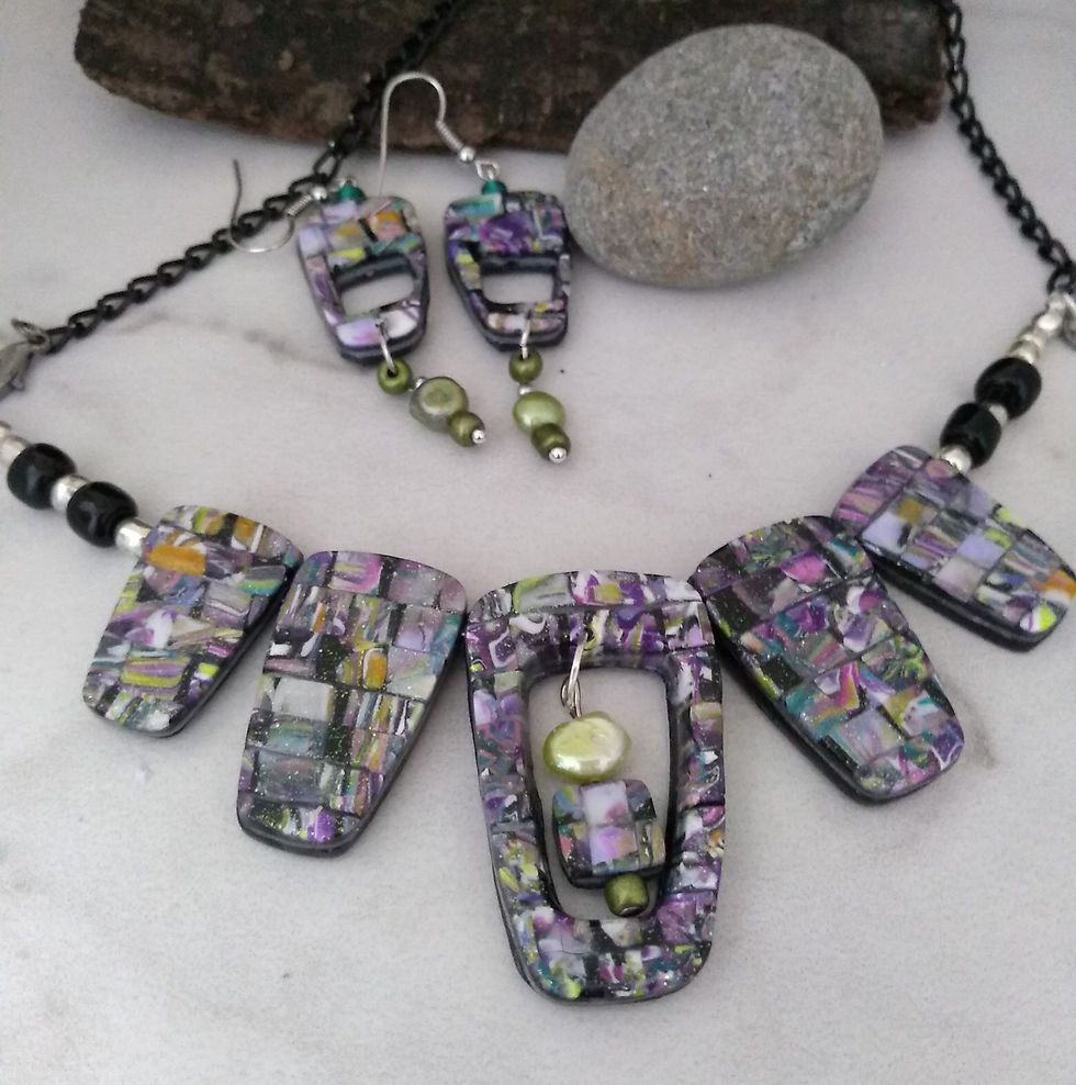 "Recycled Magazines" Statement Necklace set