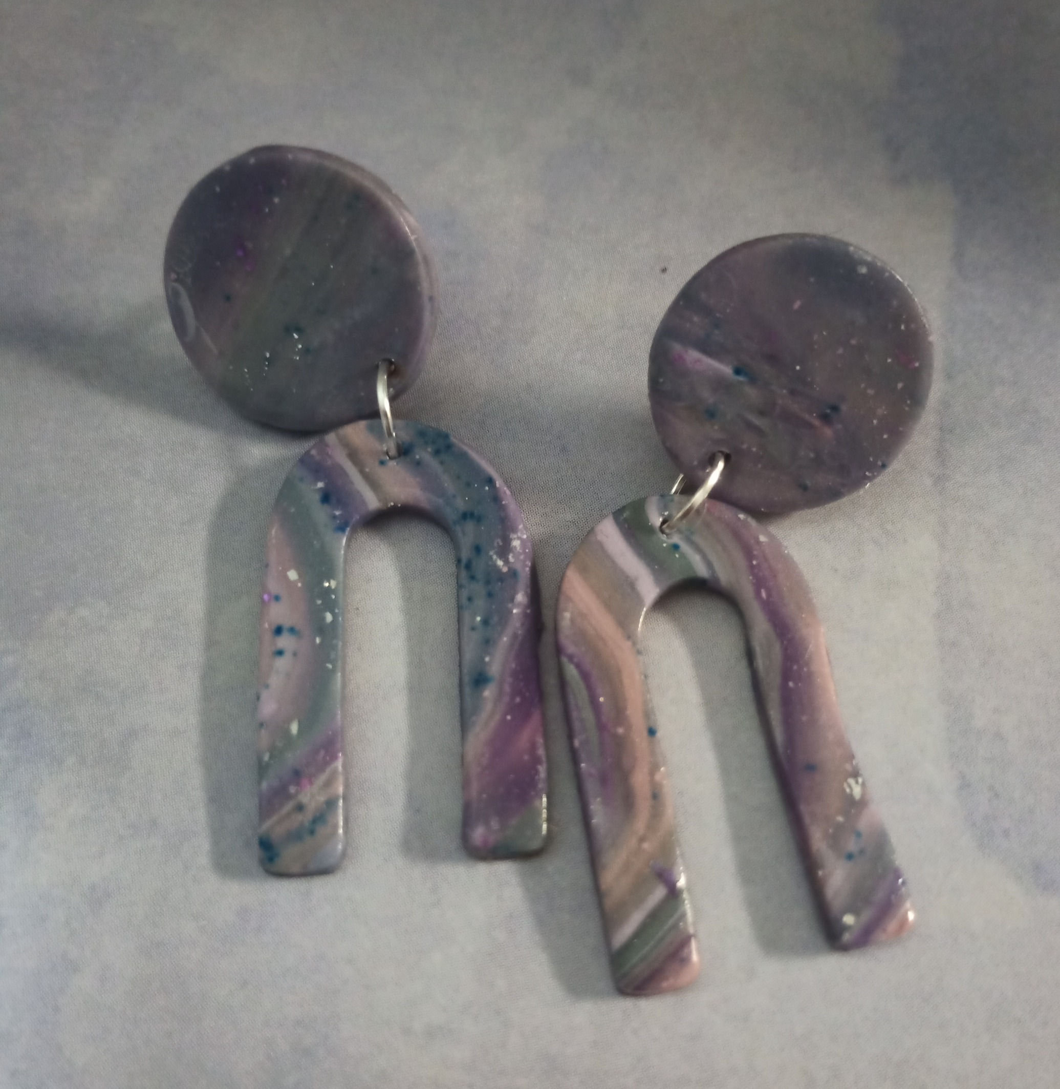 Soft Lavender U Earrings set