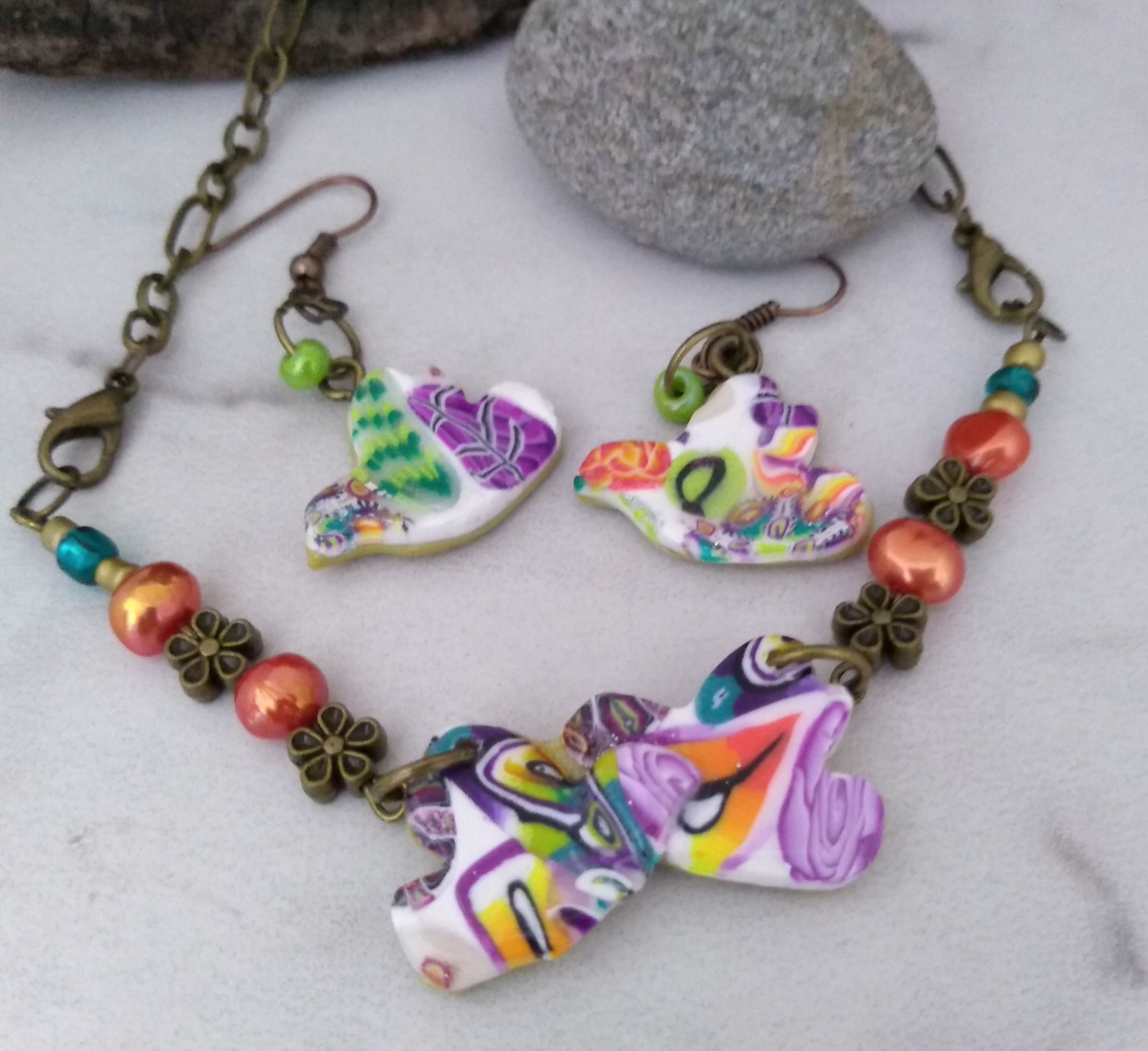 Happy Kissing Birds Necklace set
