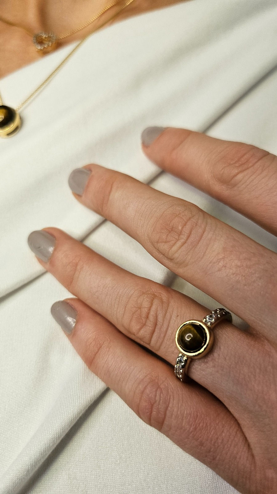 Miniatura: Anel Dourado com Zirconia Olho de Tigre