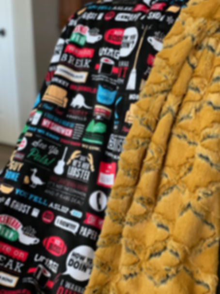 FRIENDS • FROSTED LATTICE GOLDEN AND BLACK