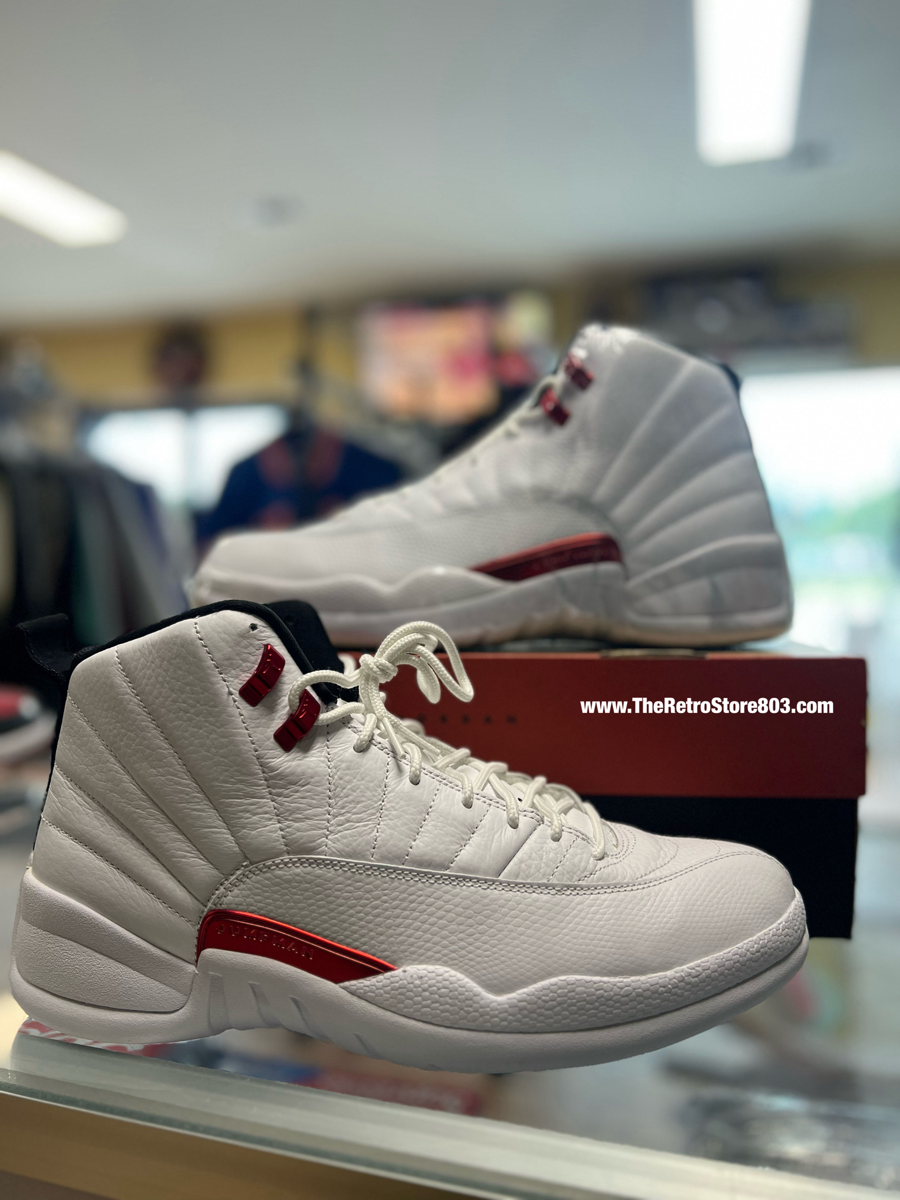 Jordan 12 “Twist” sz 12 Pre-Owned