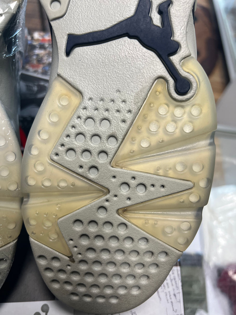 Thumbnail: Jordan 6 “Georgetown” sz 9 Pre-Owned