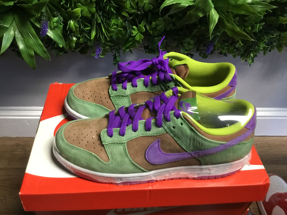 Thumbnail: Nike Dunk Low “Veneer” sz 10 Pre-Owned