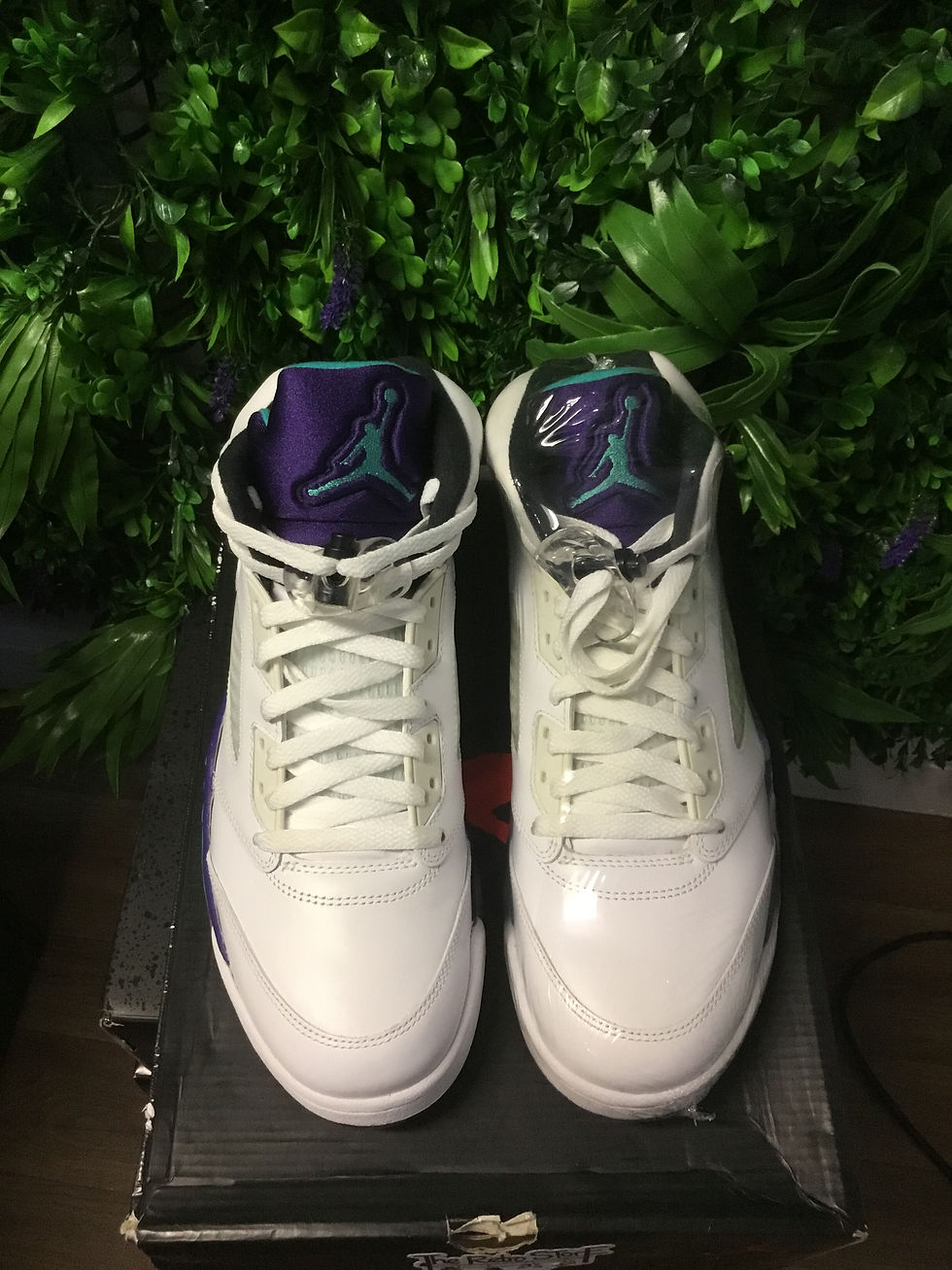 Thumbnail: 2013 Jordan 5 “Grape” sz 9 Pre-Owned