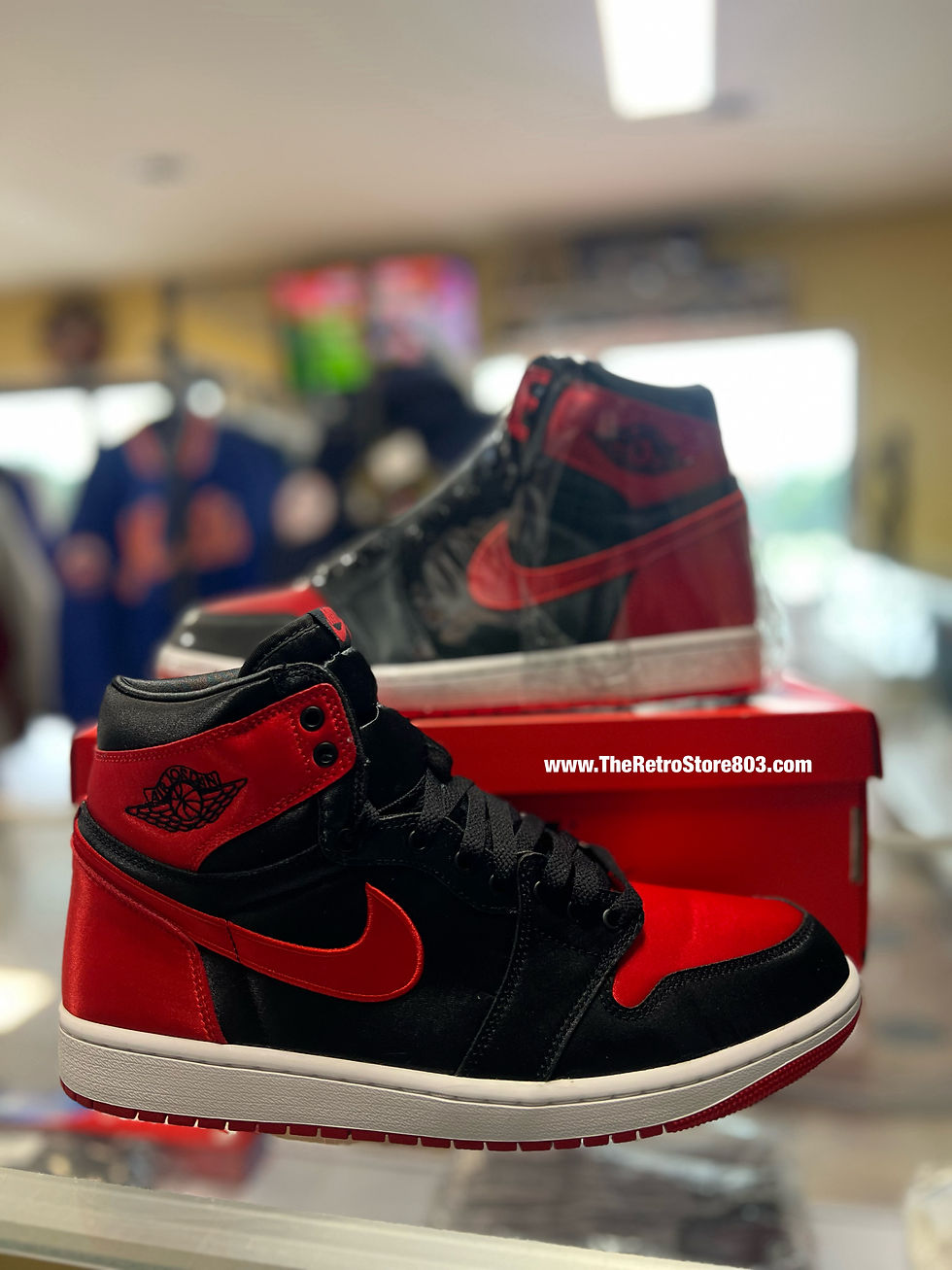 Thumbnail: Jordan 1 “Satin Bred” sz 12W/10.5M Pre-Owned
