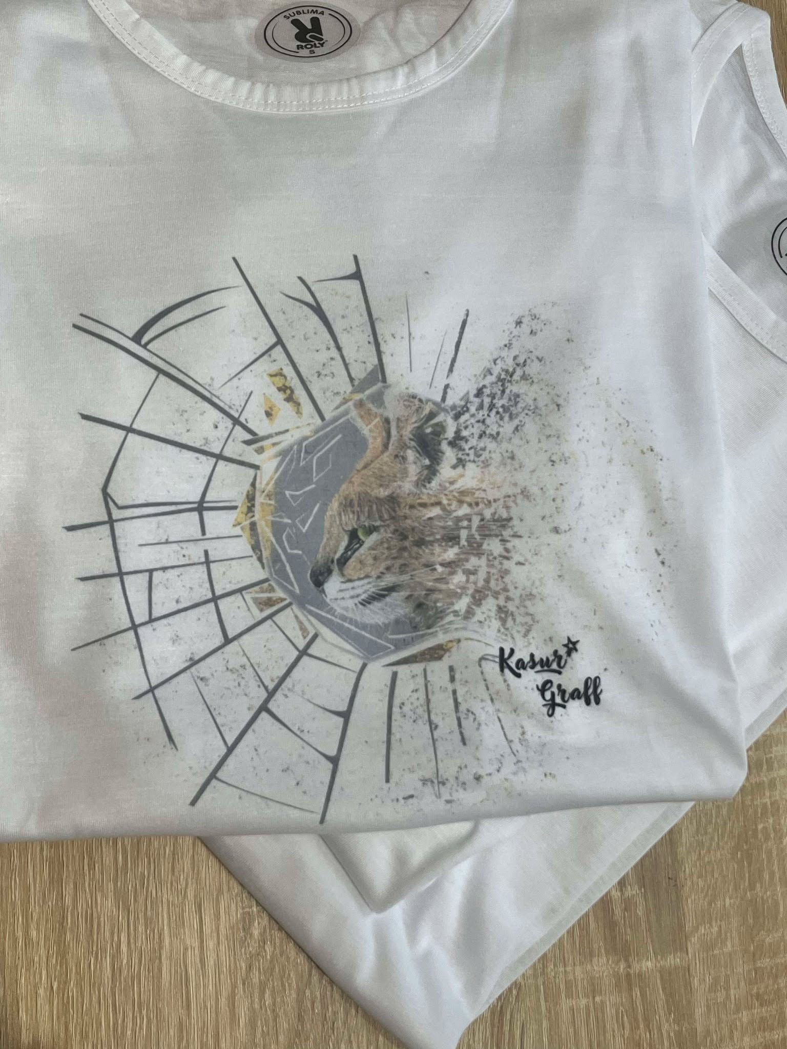 t-shirt Adulte: Kasur'Seri'Graff:le Cerval