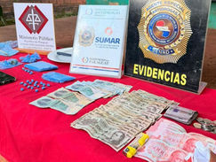 ITAPÚA: Detienen a dos hombres y desarticulan foco de venta de drogas en San Juan del Paraná.