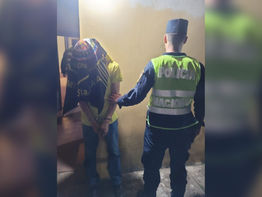 Arrestos por violencia y atropello a domicilio: Procedimientos en barrio San Miguel y Tuyutimí