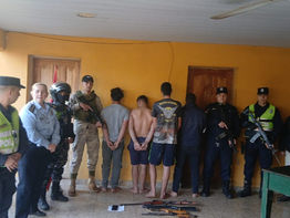 Atacan a tiros comisaría de Borja: Incautan armas, y detienen a sospechosos de disparar contra sede policial