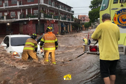 Bomberos refuerzan equipos ante fenómeno El Niño: Preparan unidades para posibles lluvias, tormentas e inundaciones
