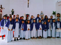 Coro de niños de Santa Librada sin piano: Organizan pollada para juntar G. 8 millones