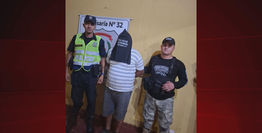 Arrestan a dos presuntos roba motos: Tras una persecución policial en Santa Lucía