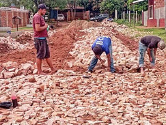 Empedrados avanzan en distintos distritos: Buscan mejorar la conectividad en comunidades rurales