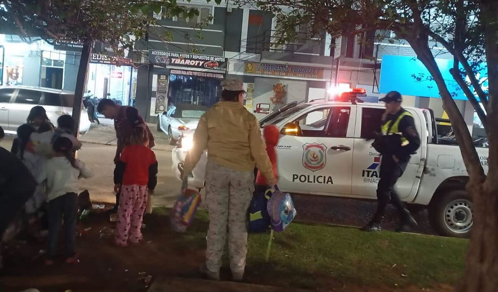 Operativo de traslado ante bajas temperaturas: Policías de Ybaroty y Melgarejo recorren las calles para asistir
