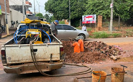 Reparan cañerías en zona del Mercado Nº 1: ESSAP informó que podría resentirse el servicio de agua