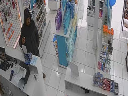 Robo en Farmacia Santa Victoria: Hombre armado con cuchillo se llevó un celular y desodorantes