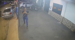 Hombre apuñalado frente a bodega: Policía busca al autor que huyó tras el ataque