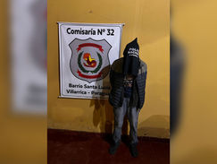 Violó arresto domiciliario y fue arrestado: Deambulaba ebrio por el barrio Santa Lucía