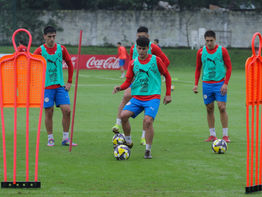 Rodrigo Villalba, nuevamente convocado a la albirroja: Delantero guaireño citado para microciclo preparatorio de cara al mundial