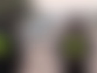 Mantener ambas manos al volante: Incumplimiento puede derivar en multa de hasta 10 jornales