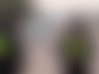 Mantener ambas manos al volante: Incumplimiento puede derivar en multa de hasta 10 jornales