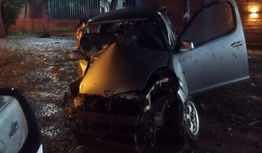 ITAPÚA: Accidente en Capitán Miranda deja a conductor herido tras esquivar motocicleta sin luces.