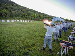 ¡492 agentes penitenciarios!