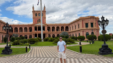 Un influencer internacional pone a Paraguay en perspectiva: “Está muy por encima del promedio regional”