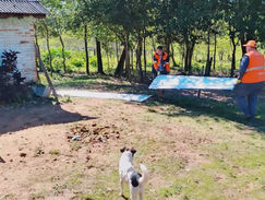 Acción Social entregó chapas en varios distritos: Además, gestionan la entrega de kits de víveres a damnificados