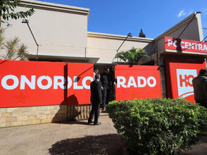 Honor Colorado presenta precandidatos múltiples