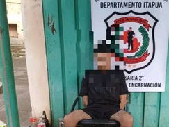 ENCARNACIÓN: Joven es aprehendido con presunta droga y dinero durante control policial en Ciudad Nueva.