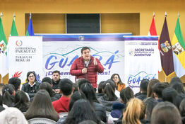 Becas Gobernación del Guairá: Reciben documentos para becas estudiantiles