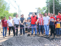 Inició asfaltado de 115 cuadras en Villarrica: Las obras son financiadas con fondos de la gobernación
