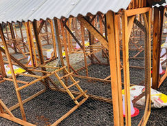 Impulsan autosustento en Guairá: Con entrega de gallineros, pollitos e insumos