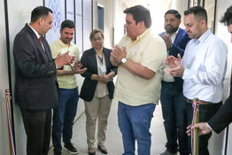 Gobernador impulsa salud más descentralizada: Cesarito promete gestión cercana y acceso digno a medicamentos